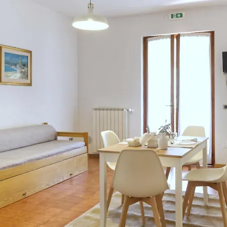 Le Rasole-6 By Interhome