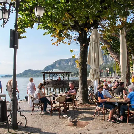 アパート Le Rasole-6 By Interhome