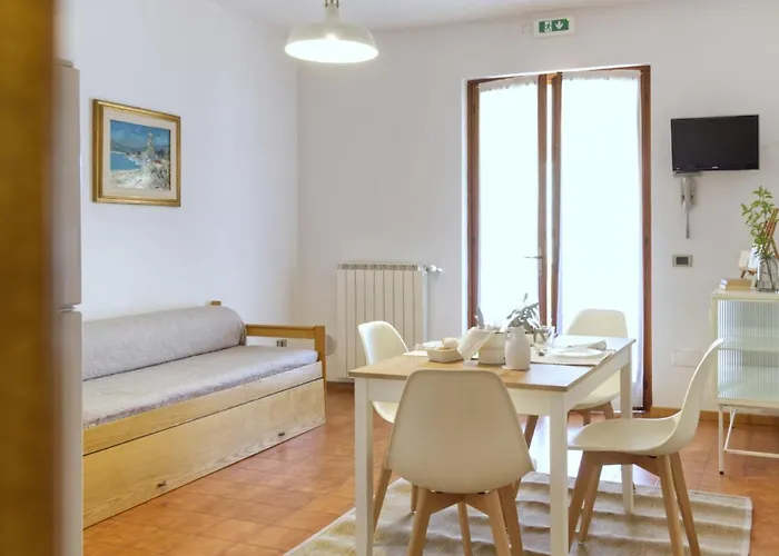 Le Rasole-6 By Interhome