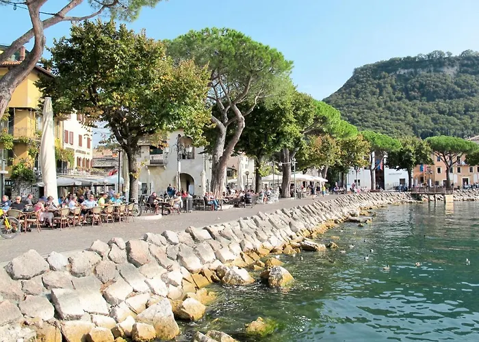 アパート Le Rasole-6 By Interhome